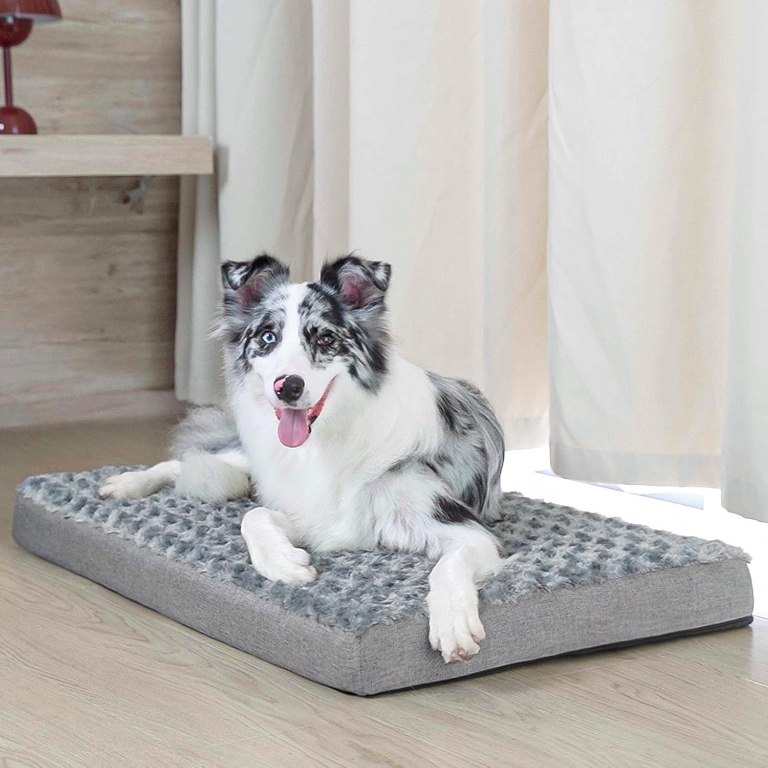 Arien Cama Ortopédica para Perros Grandes, Almohadillas para Jaulas Con Funda Extraíble y Suave Piel Sintética, Lavable Con Fondo Antideslizante