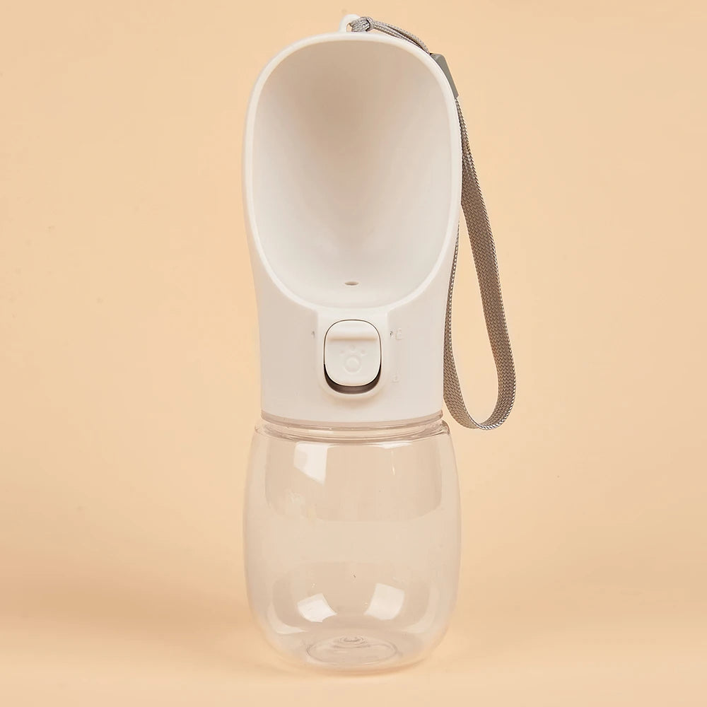 💧 Botella de Agua Portátil para Paseos con tu Mascota